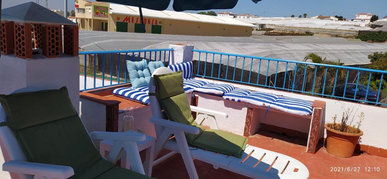 Fabulosa Casa De Vacaciones Junto Al Mar Torrox Exteriör bild